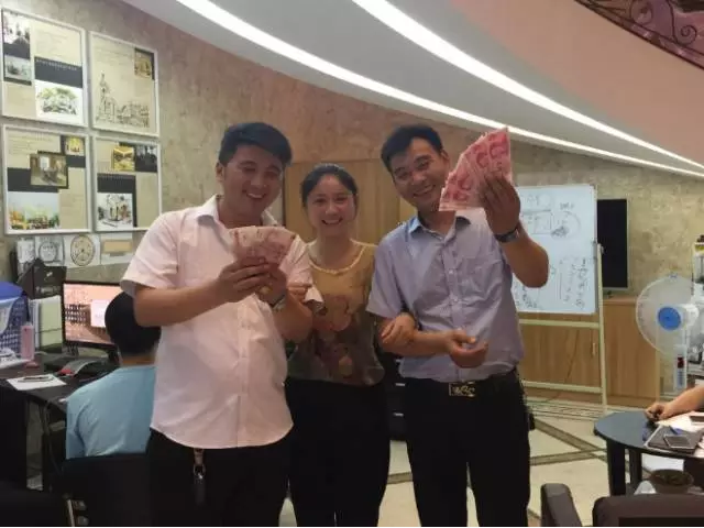 1481353141155086.png blob.png