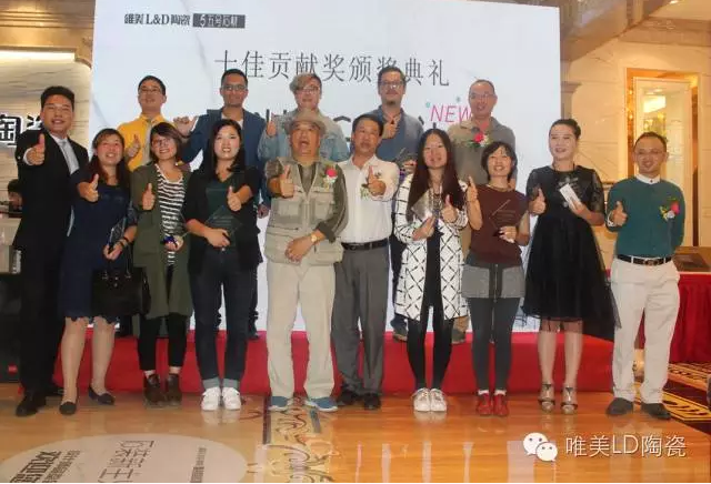 1481534773430834.png blob.png