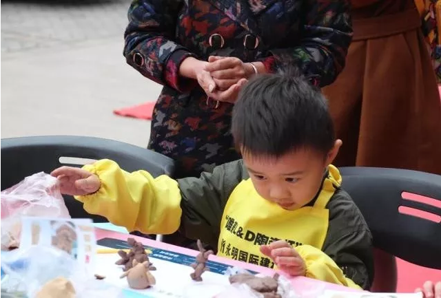 1510714533124435.png blob.png